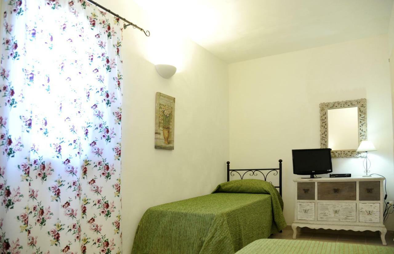 Trullo Delle Querce Suite Private Pool Мартина Франка Екстериор снимка